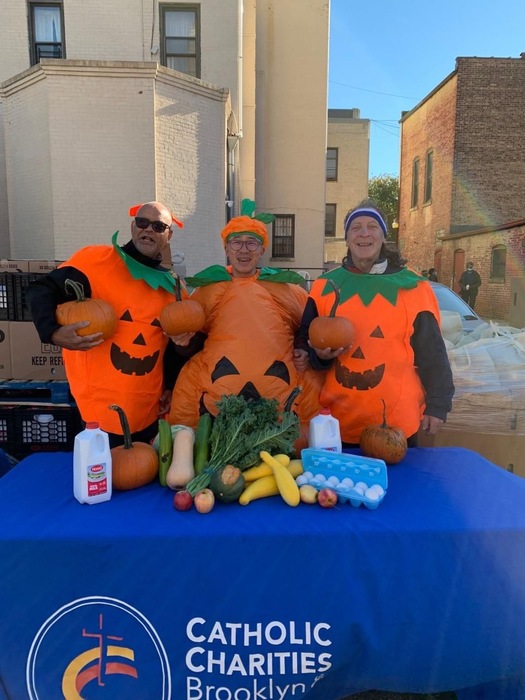 Volunteers in brooklyn