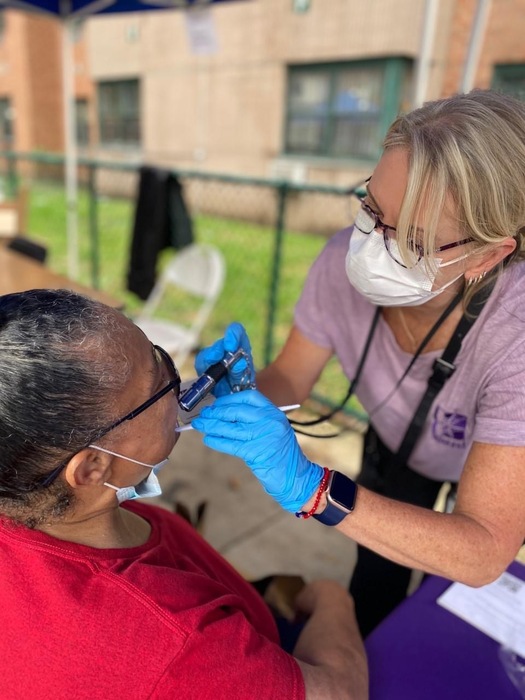 Volunteers in brooklyn