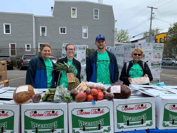 Volunteers in brooklyn